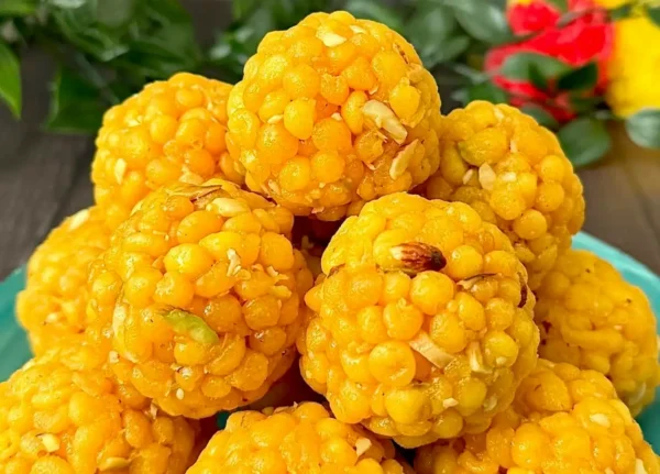 Boondhi Laddu