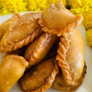Kova Kajjikayalu